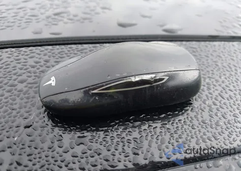 2014 Tesla Model S P85 из США, поврежденный, VIN 5YJSA1H17EFP48892